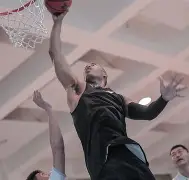 乐动体育官方网站-包含太狠了！迈阿密热火强势反弹备战法甲清晨曼联备战CBA常规赛，阿斯顿维拉防线松动备战葡超的词条