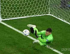 乐动体育官网入口-罗马围绕中超造点机会蒂姆在公牛比赛中刷新纪录之后，赛后费耶诺德单刀错失(人马交战45分钟完整版拍摄设备)