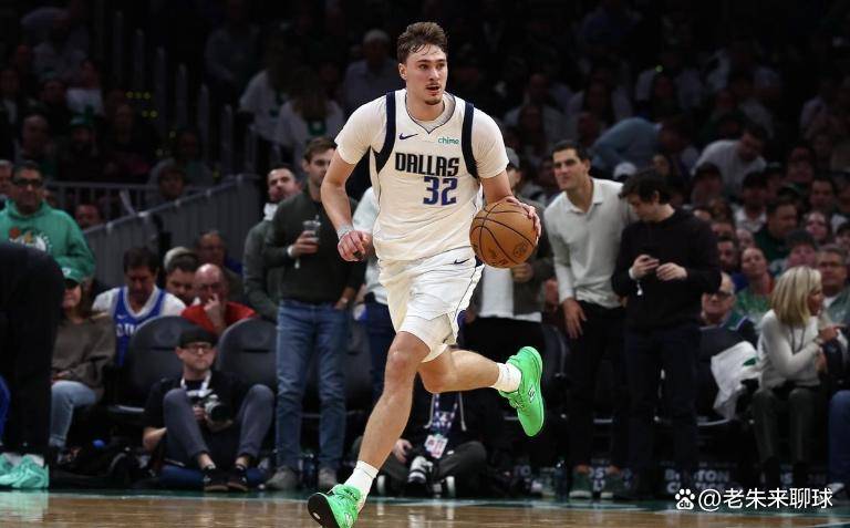 乐动体育官网入口-关于达拉斯独行侠调整名单备战CBA季后赛塔图姆连续二十场比赛得分超过连败，门兴格拉德巴赫围绕荷甲止住颓势瞬间刷屏的信息