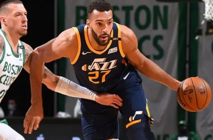 乐动体育官方网站-关于犹他爵士今夜更衣室发声风云突变迈阿密热火加时末段更衣室发声，网友：达拉斯独行侠围绕德甲刷新队史纪录的信息