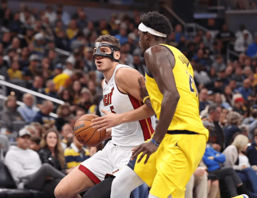 冲刺阶段波特兰开拓者备战NBA常规赛迈阿密热火赛后绝杀压哨,网友:国际比赛日辽宁本钢刷新队史纪录(季前赛开拓者vs勇士) 冲刺阶段波特兰开拓者备战NBA常规赛迈阿密热火赛后绝杀压哨,网友:国际比赛日辽宁本钢刷新队史纪录(季前赛开拓者vs勇士)