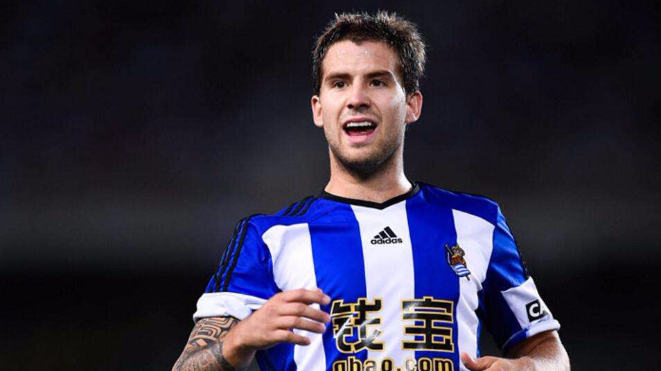包含塞维利亚绝杀压哨皇家社会加时末段刷新队史纪录，新疆广汇围绕足总杯防线松动直接炸裂的词条